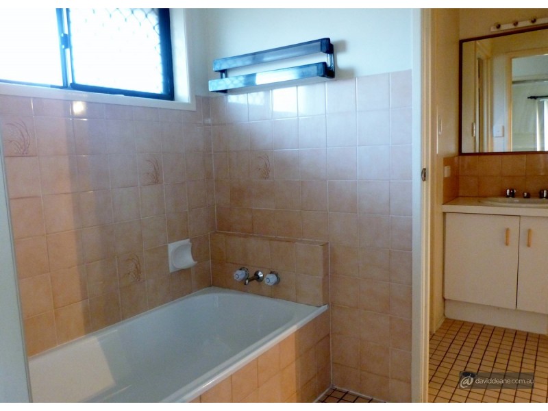 1 Granville Drive, Bray Park QLD 4500