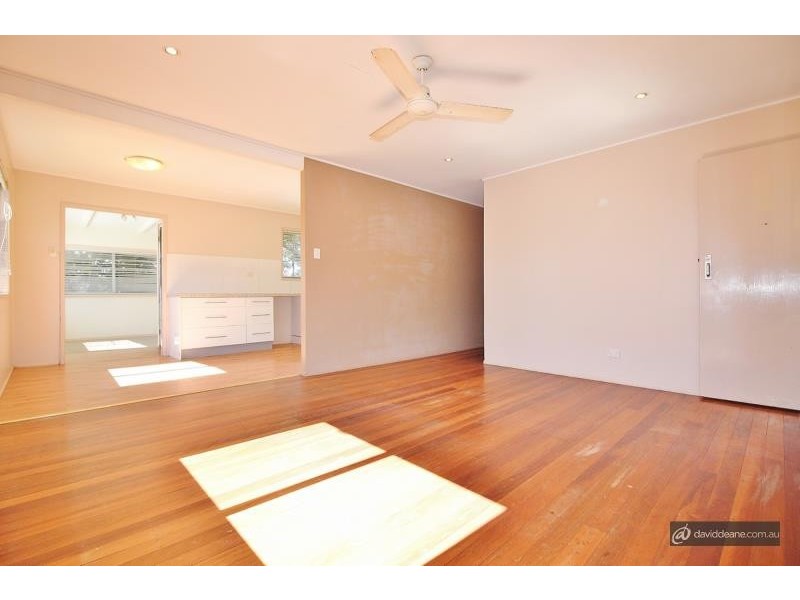 17 Carbeen Cr, Lawnton QLD 4501