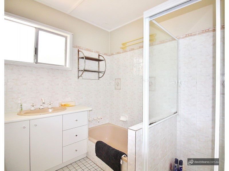 70 Todds Rd, Lawnton QLD 4501