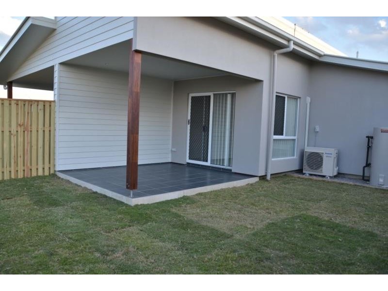 75B Braxlaw Cr, Dakabin QLD 4503