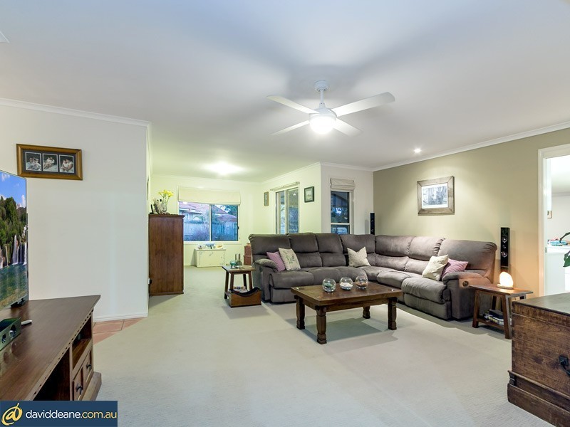 12 Regency Ct, Strathpine QLD 4500