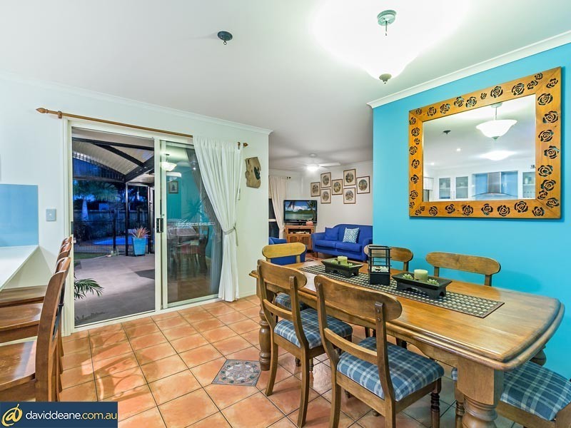 12 Regency Ct, Strathpine QLD 4500