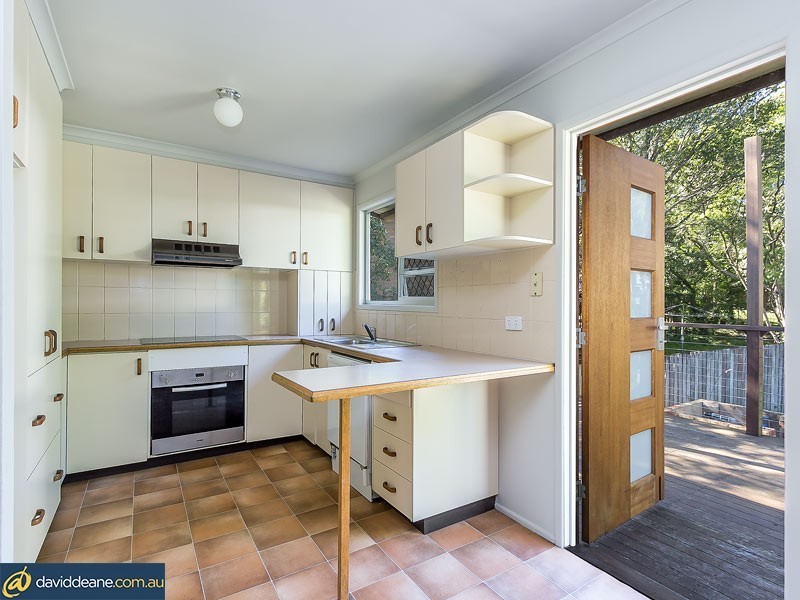 5 Killara Crescent, Petrie QLD 4502