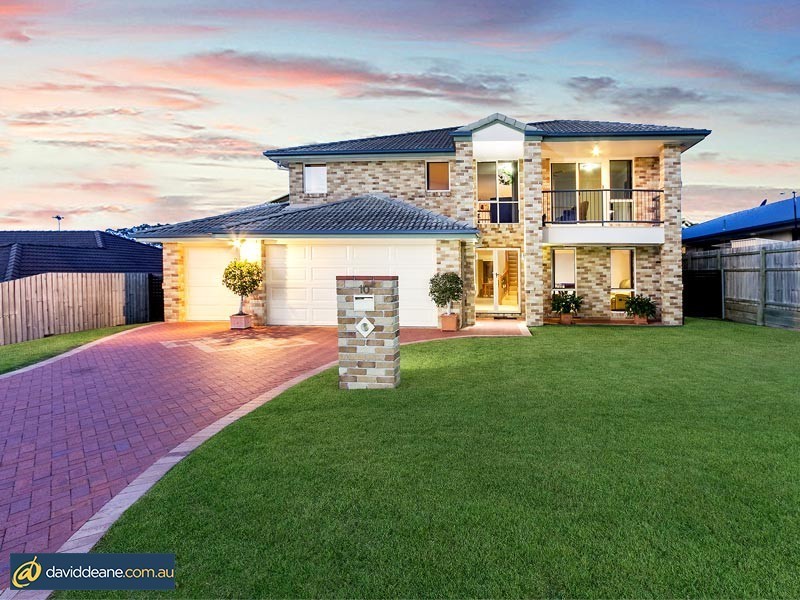 10 Hopkins St, Petrie QLD 4502