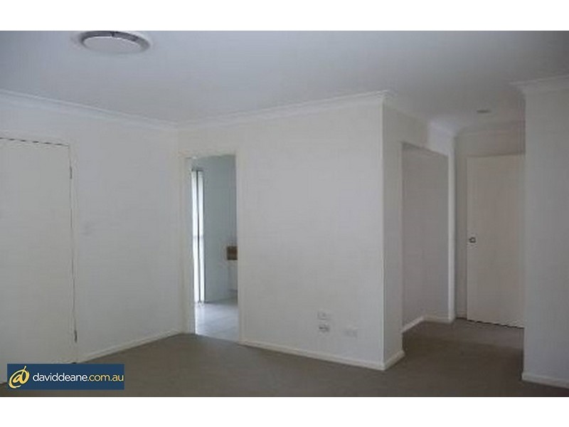 6 Caper White Court, Kallangur QLD 4503