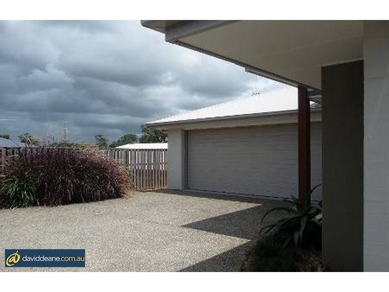 6 Caper White Court, Kallangur QLD 4503