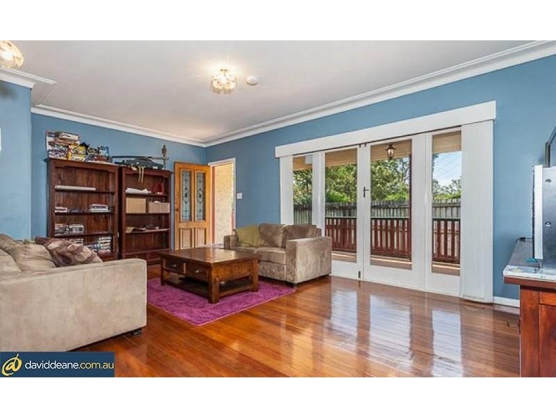 10 MacAdam Ct, Kallangur QLD 4503