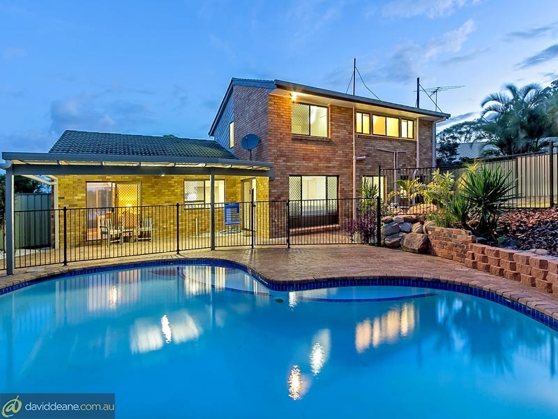 7 Styles Rd, Petrie QLD 4502