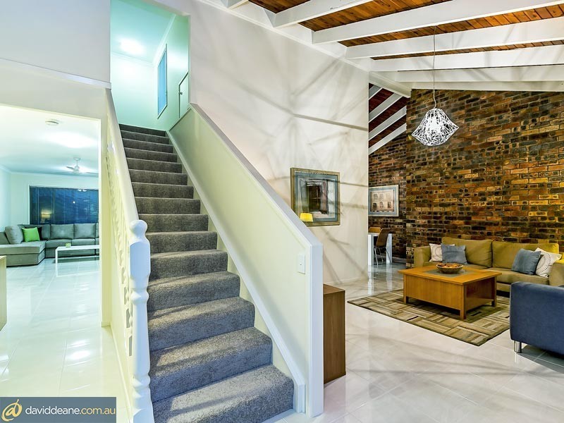 7 Styles Rd, Petrie QLD 4502