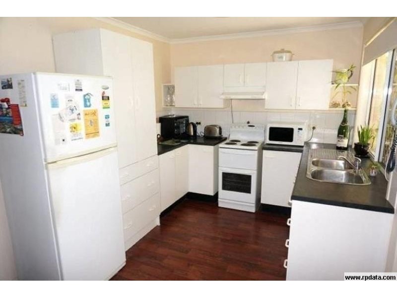 4 Commander St, Deception Bay QLD 4508