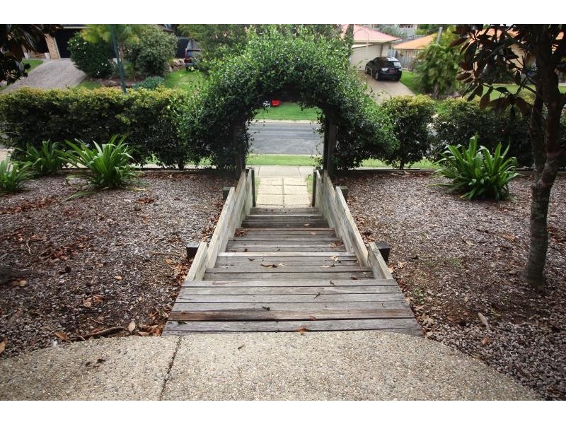 11 Fernwood St, Kurwongbah QLD 4503
