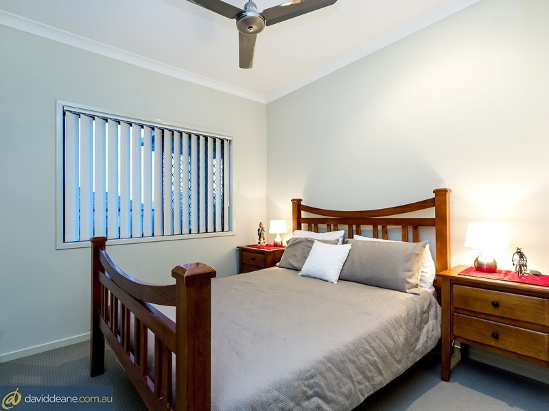 32 Gibbs St, North Lakes QLD 4509