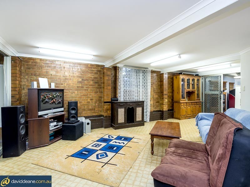 3 Ulmarra Cres, Strathpine QLD 4500