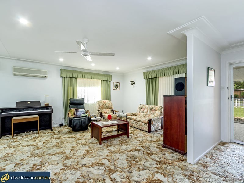 3 Gertrude St, Strathpine QLD 4500