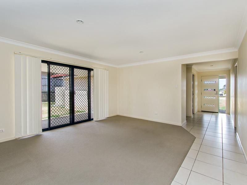 23 Seabiscuit Cres, Kallangur QLD 4503
