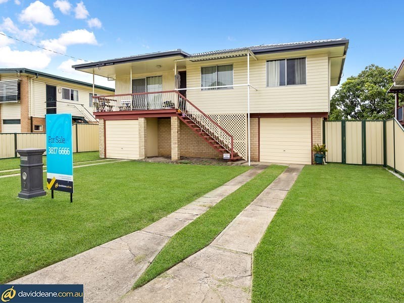 7 Bergamot St, Bald Hills QLD 4036