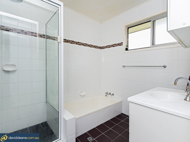 7 Bergamot St, Bald Hills QLD 4036