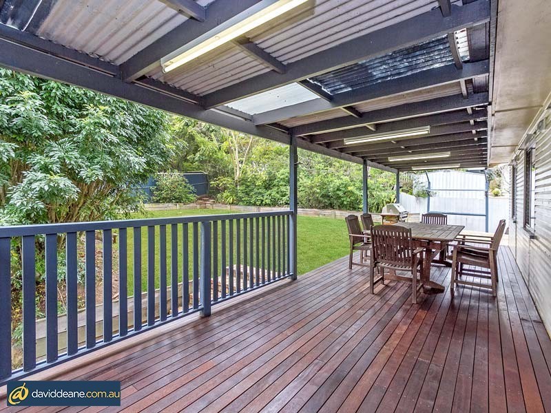 28 Crest St, Kallangur QLD 4503