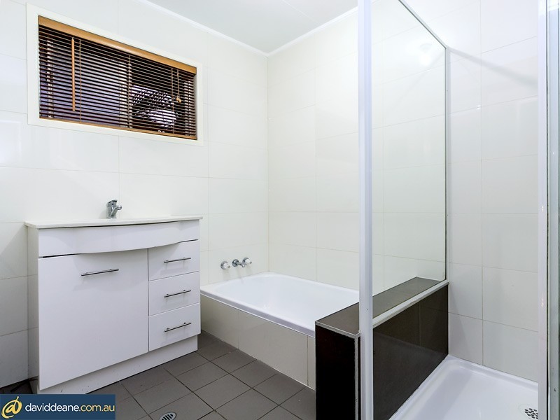 211 Samsonvale Rd, Bray Park QLD 4500
