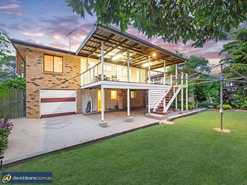 19 Lancaster Street, Strathpine QLD 4500