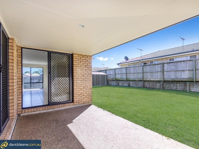 23 Seabiscuit Cres, Kallangur QLD 4503
