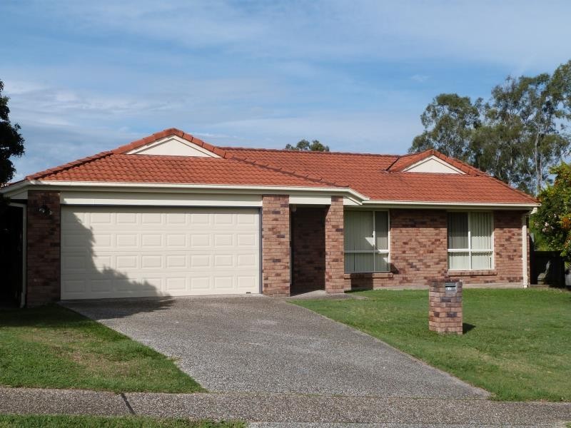 40 Hawkes Ave, Arana Hills QLD 4054