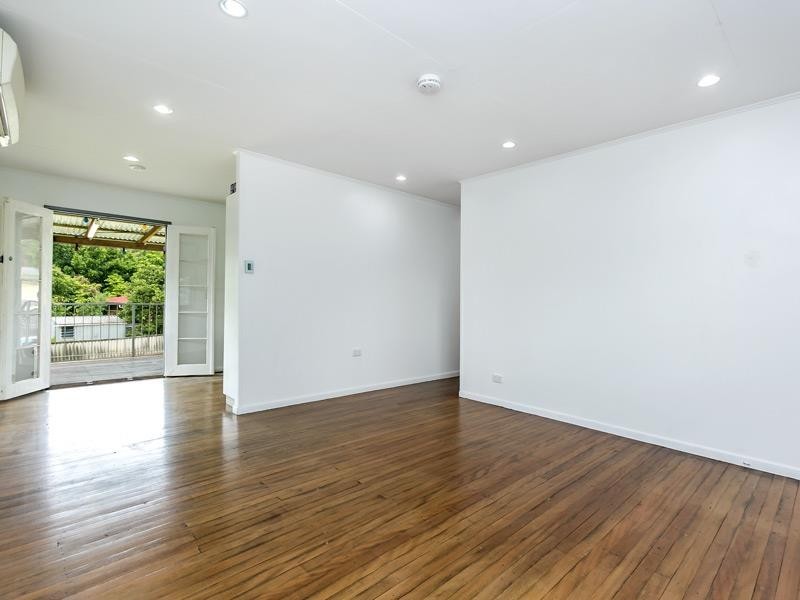 32 Lorraine Ct, Lawnton QLD 4501