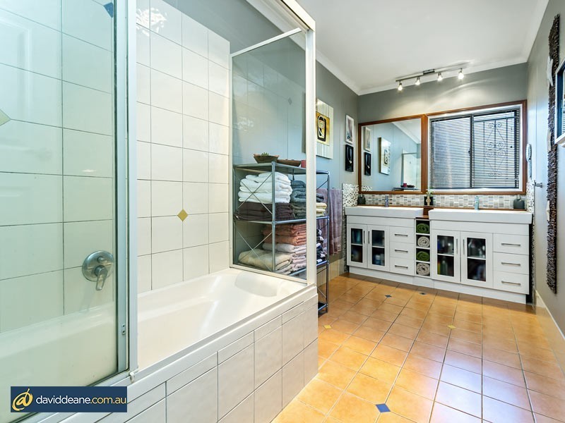 53 Judith St, Bray Park QLD 4500