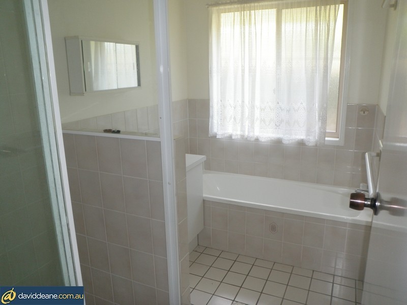 6 Frangipani Ct, Kallangur QLD 4503