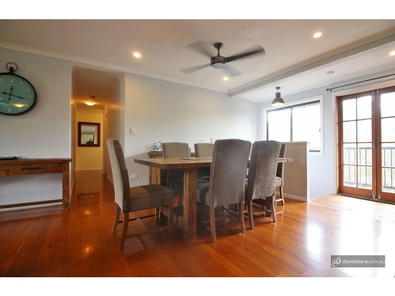 22 Tonnere Court, Eatons Hill QLD 4037