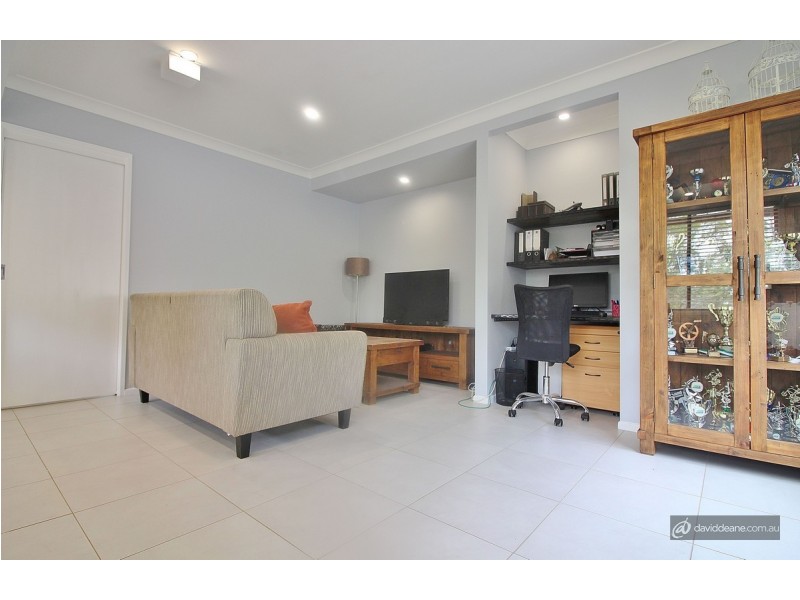 22 Tonnere Court, Eatons Hill QLD 4037