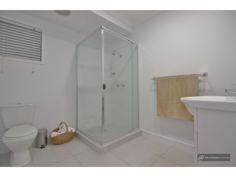 22 Tonnere Court, Eatons Hill QLD 4037