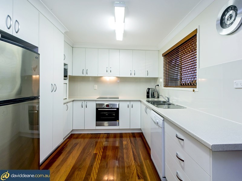 24 Evergreen Av, Bray Park QLD 4500