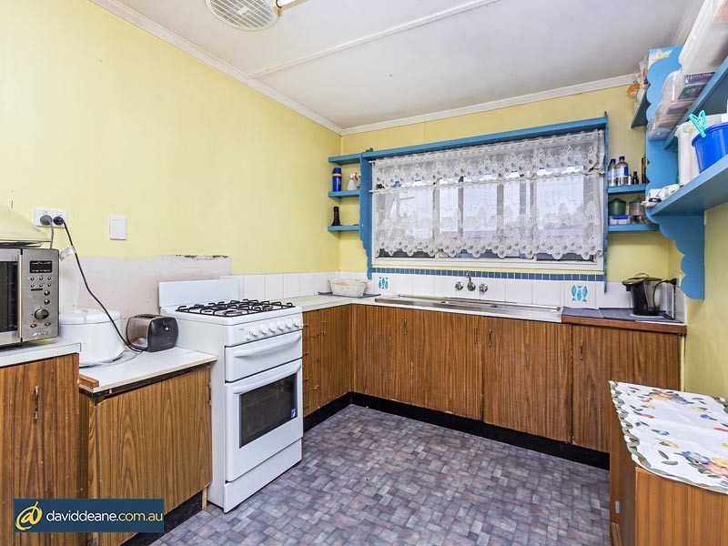 1 Lancaster Street, Strathpine QLD 4500