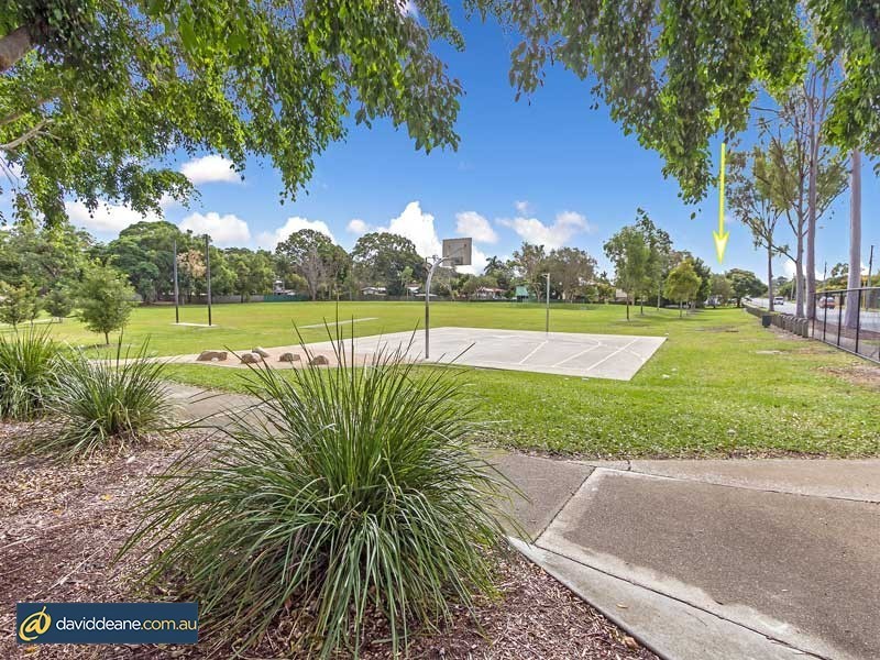 1 Lancaster Street, Strathpine QLD 4500