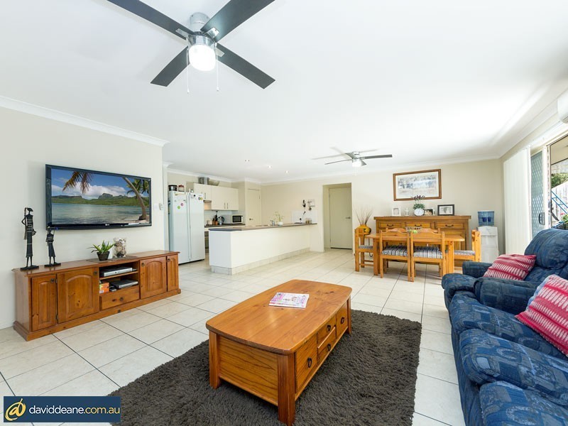 33 Water Street, Kallangur QLD 4503