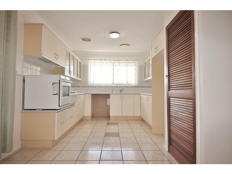 17 Flynn Lane, Strathpine QLD 4500