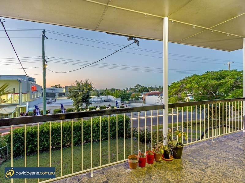 668 Robinson Rd, Aspley QLD 4034