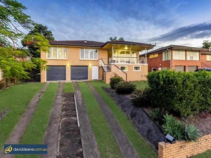 668 Robinson Rd, Aspley QLD 4034