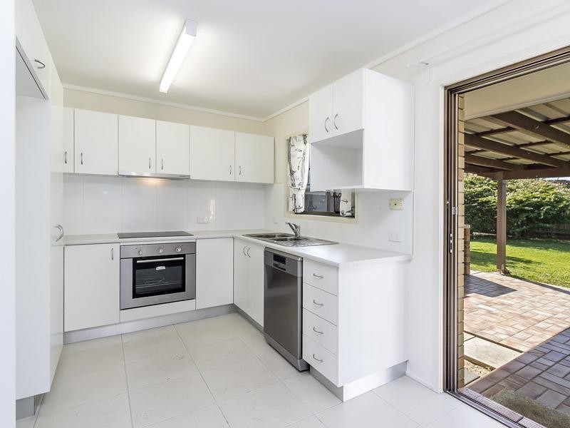 28 Jilloong Street, Strathpine QLD 4500