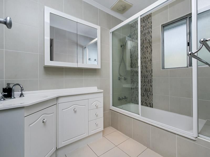 3 Karena Street, Brendale QLD 4500