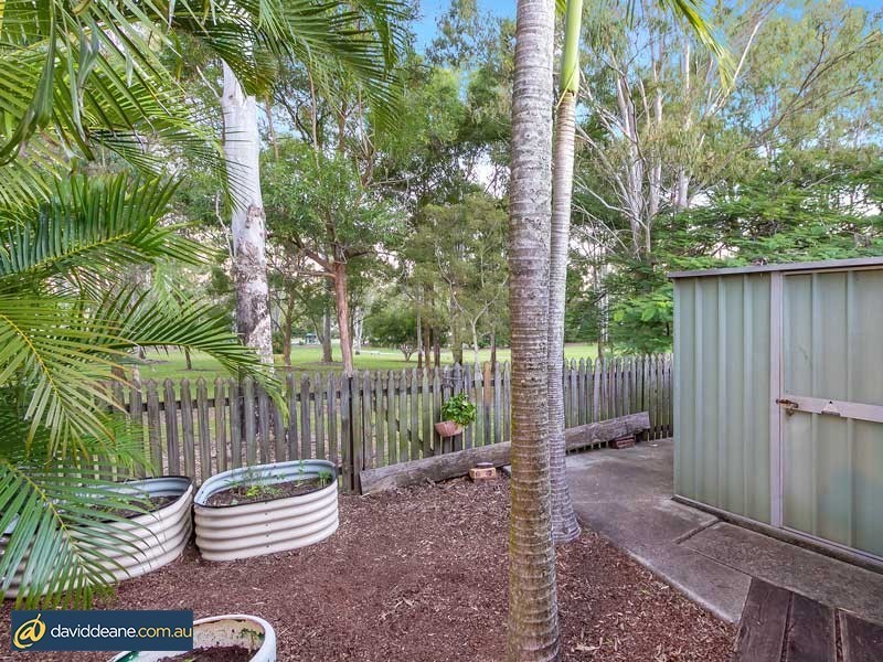 16 Deckle Rd, Petrie QLD 4502