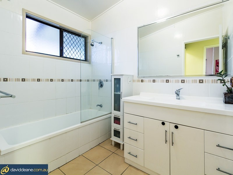 38 Gloucester Cres, Bray Park QLD 4500