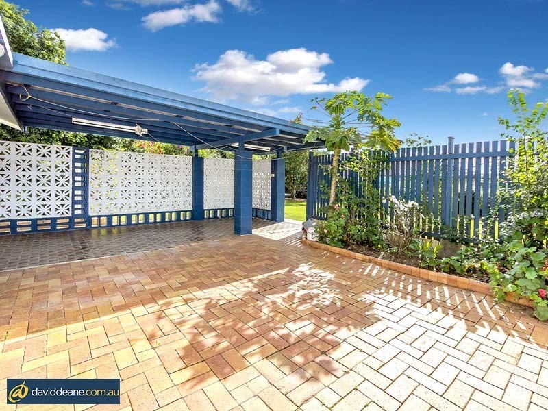 4 Bray Rd, Lawnton QLD 4501