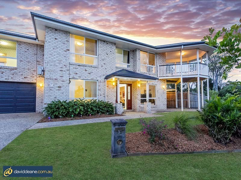32 Castlewellan Cct, Warner QLD 4500