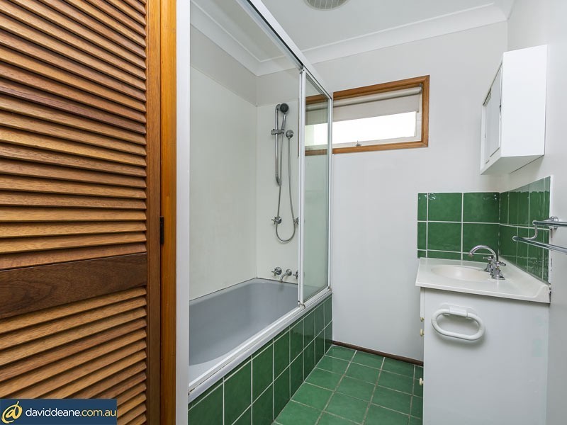 56 Stanley St, Strathpine QLD 4500