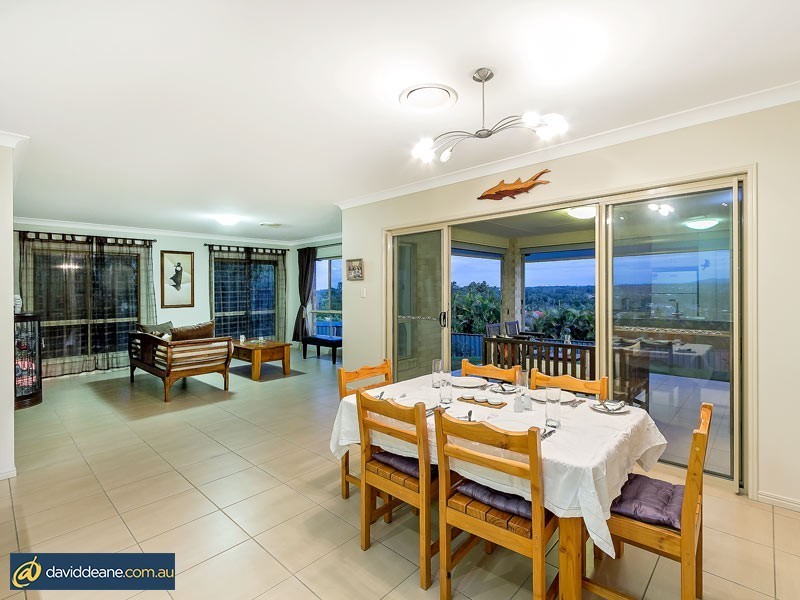 20 Lawson Close, Petrie QLD 4502