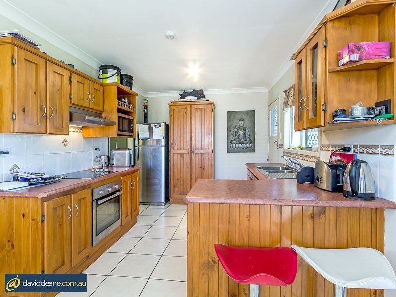 6 Woodbury Ave, Bray Park QLD 4500