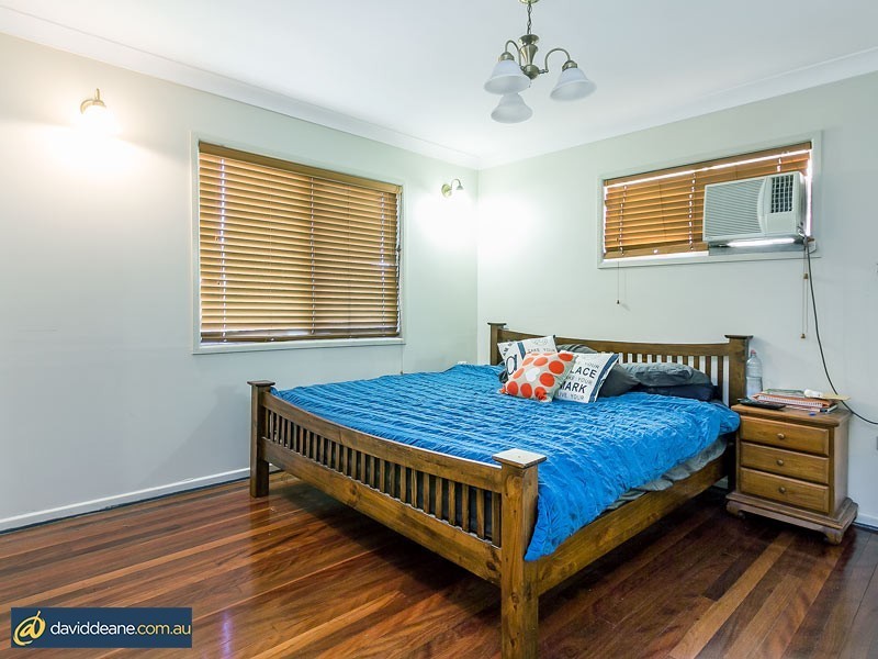 6 Woodbury Ave, Bray Park QLD 4500