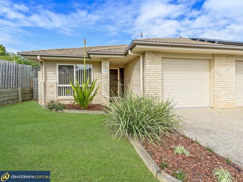 17/73 Glass House Cct, Kallangur QLD 4503